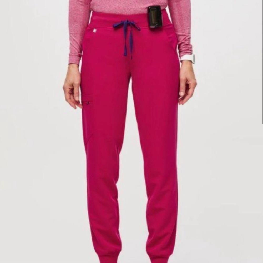 Figs jogger scrubs